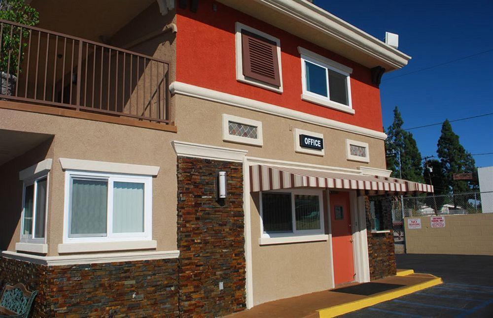 Friendly Hills Inn Whittier Dış mekan fotoğraf