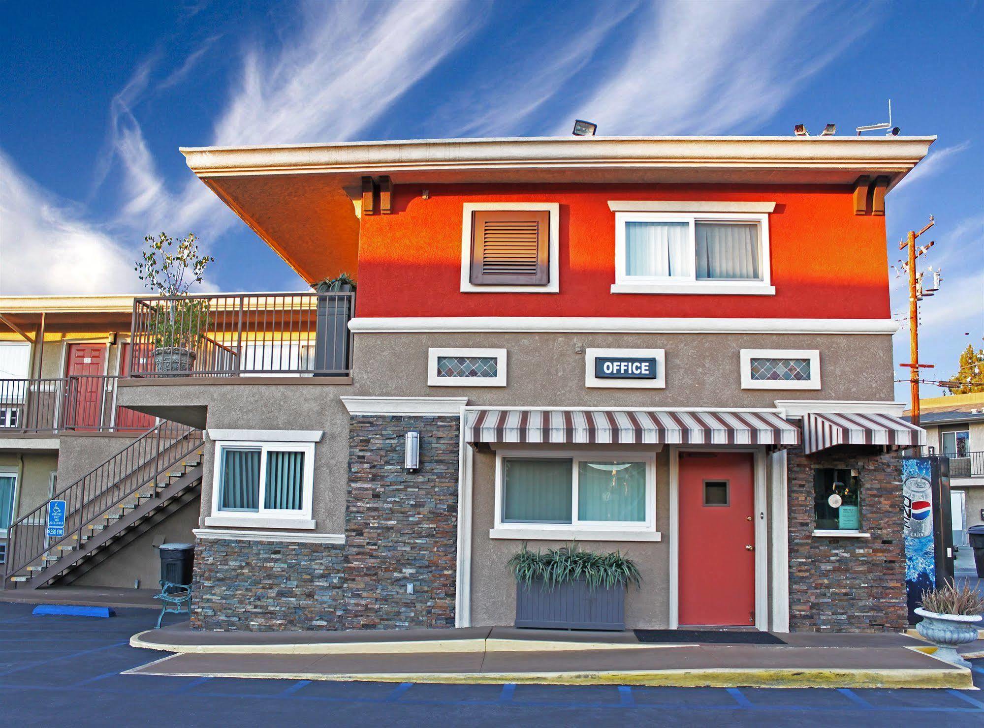 Friendly Hills Inn Whittier Dış mekan fotoğraf