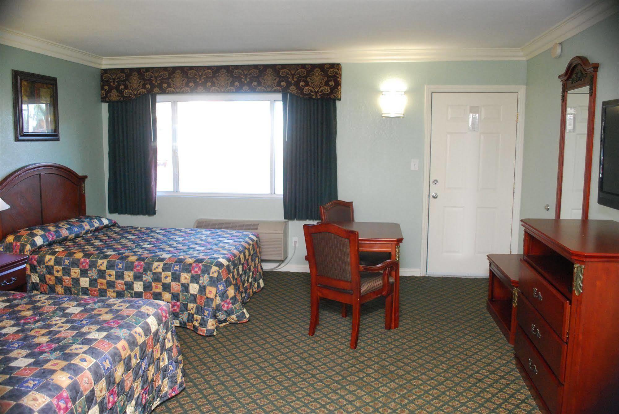 Friendly Hills Inn Whittier Dış mekan fotoğraf